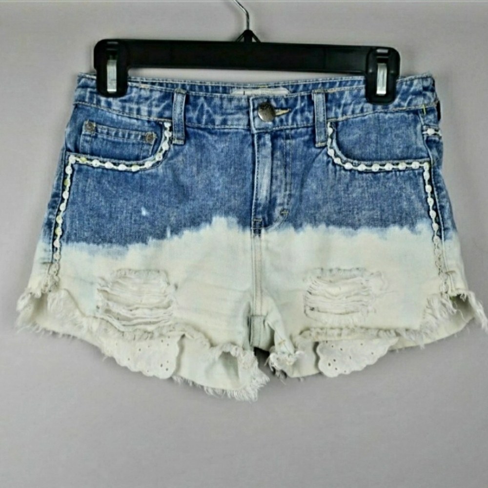 Free People Sz 24 Lowtide Eyelet  Denim Shorts - Picture 12 of 12